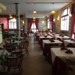 Brasadoor inside