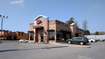 Taco Bell outside