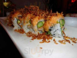 Sushiya On Sunset food