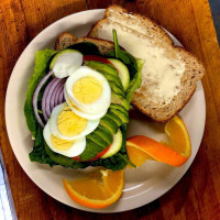 Virginia Creek Settlement food