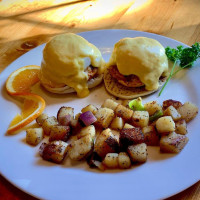 Virginia Creek Settlement food