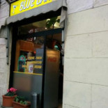 Blue Esterno