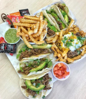 Del Taco food