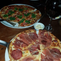 Antica Pizzeria food