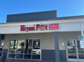 Biryani Pot outside