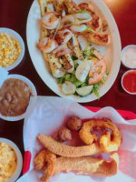 Sam's Southern Eatery food