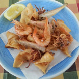 Tora Pizza Cucina food
