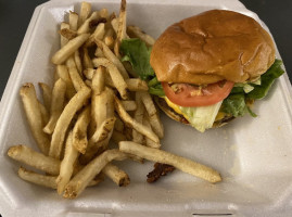 Cheeseburger Bobby's Augusta food