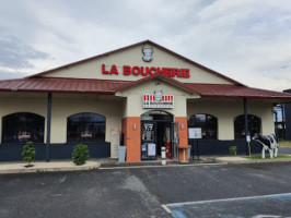 La Boucherie outside