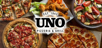 Uno Pizzeria Grill Appleton food