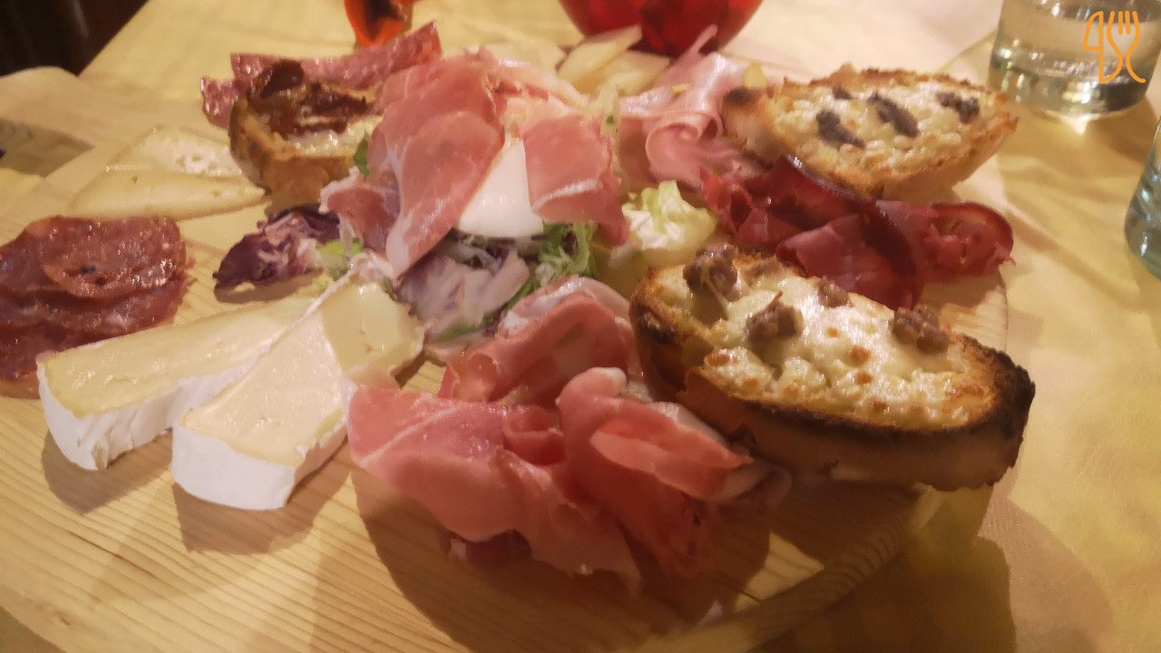 M Pizzeria Comida