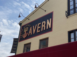 Fells Point Tavern food