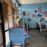 Granny Dee's Kitchen Dentro