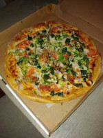 New Station Pizza Iv food