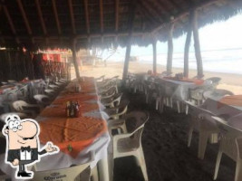 Mariscos Mazatlan inside