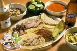 Carnitas Cruz food