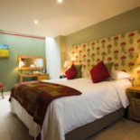 The Peppermill Town House Restaurant And Wine Bar Dentro