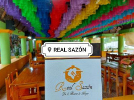 Familiar Real Sazon inside