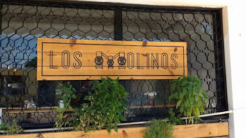 Los Molinos Café outside