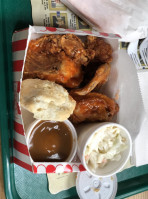 Hollywood Fried Chicken food