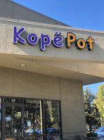 Kopëpot outside