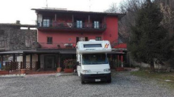 La Locanda Al Fiume Pizzeria Di Benvenuti Paola Maria outside