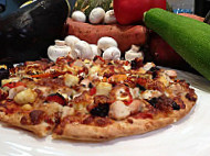 Gusto's Gourmet Pizza & Pasta food