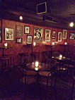 Mojo Record Bar inside