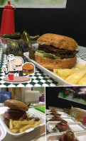 Las Compas Burger food