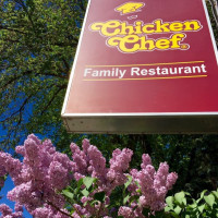 Chicken Chef outside