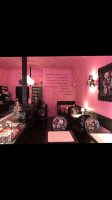 Le Boudoir inside