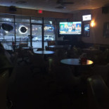Eclipse Tavern Dentro