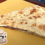 Dar Cavaliere Nero food