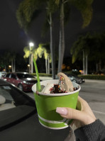 16 Handles food