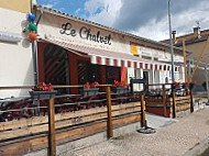 Le Chalvet outside