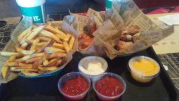 Wingstop food