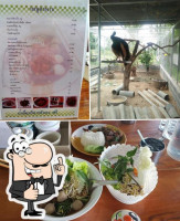 ร้านก๋วยเตี๋ยวเนื้อตุ๋น food