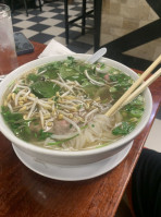 Pho 3nine food