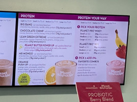 Planet Smoothie food