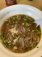 Pho Tastee food