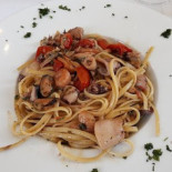 Villa Melsi Comida