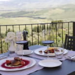 Terrazza Val D'orcia food