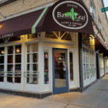 Basil Leaf Cafe Esterno