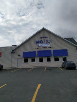 Goobies Big Stop outside