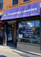 Insomnia Cookies outside