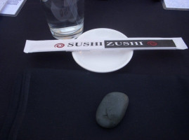 Sushi Zushi food