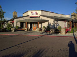 Claim Jumper Carmel Mountain outside