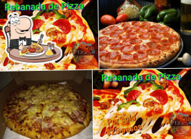 Pizzas Chowipizza food