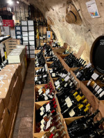 La Cave De Mougins outside