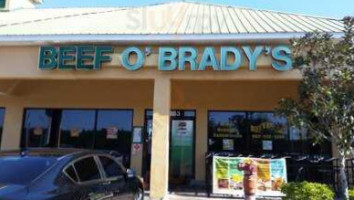 Beef O' Brady's outside